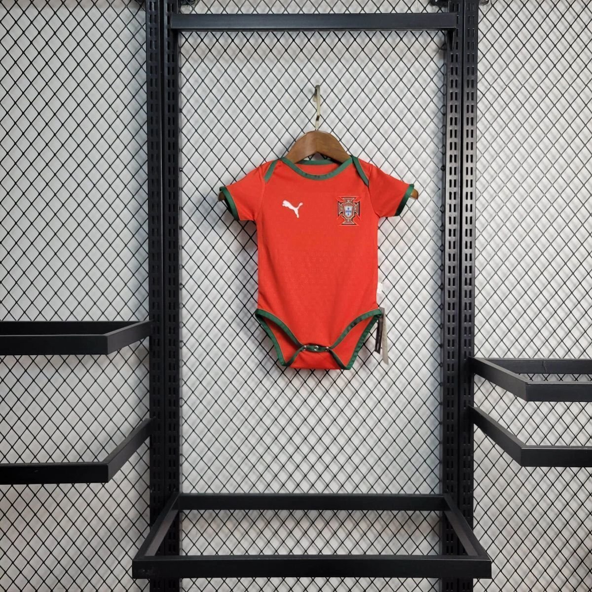 961b50fd Portugal Local Baby Body 25/26 - Imagen 1