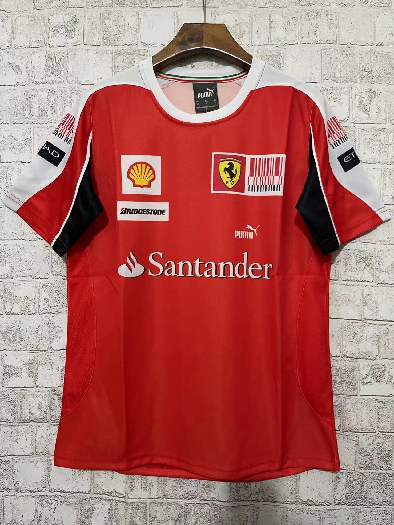 020fc607 F1 Retro Ferrari Jersey 2010 - Imagen 1