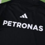 F1 Mercedes T Shirt 2025 - Imagen 6