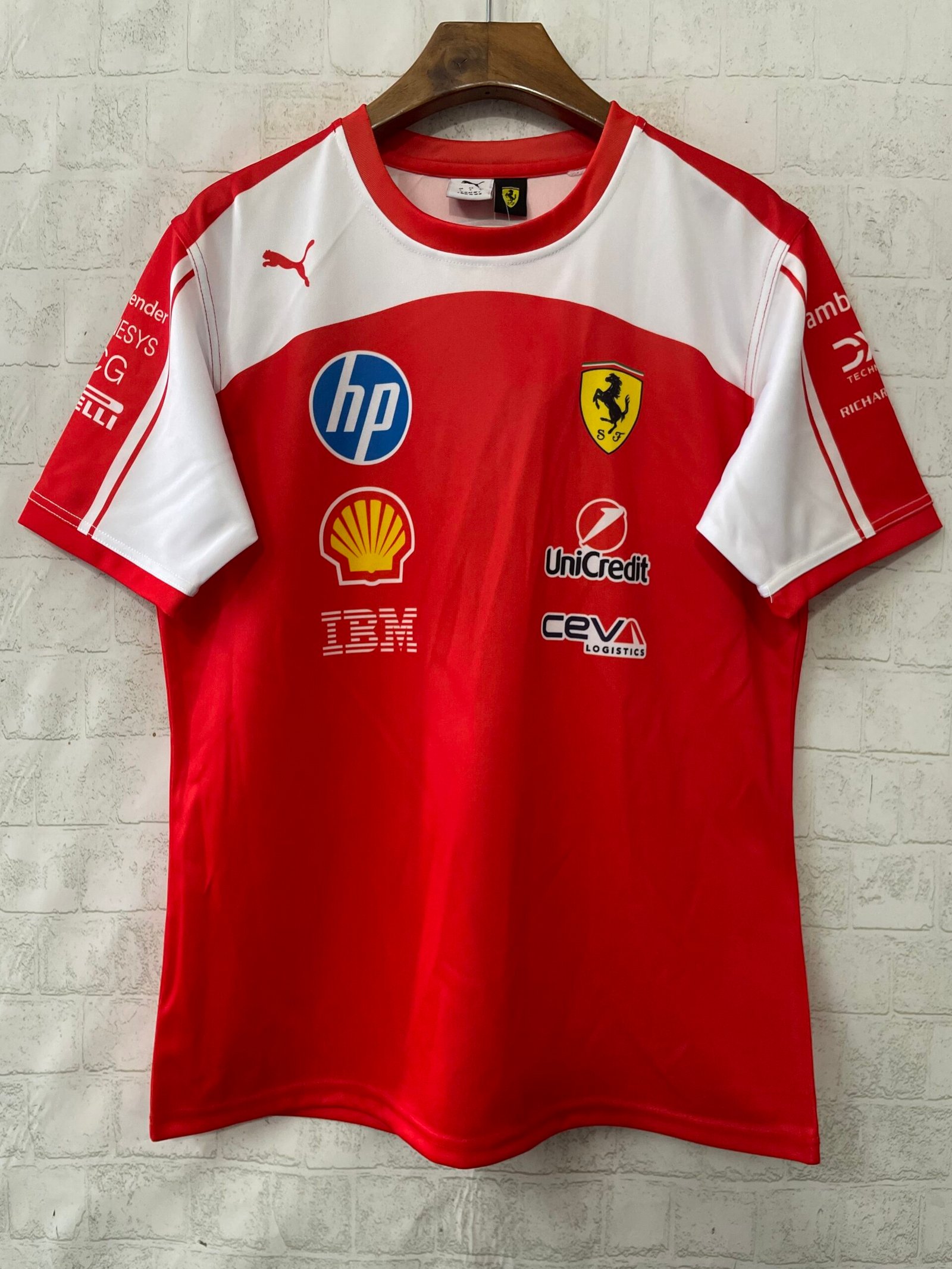 f0c81d30 F1 Ferrari Jersey 2026 - Imagen 1